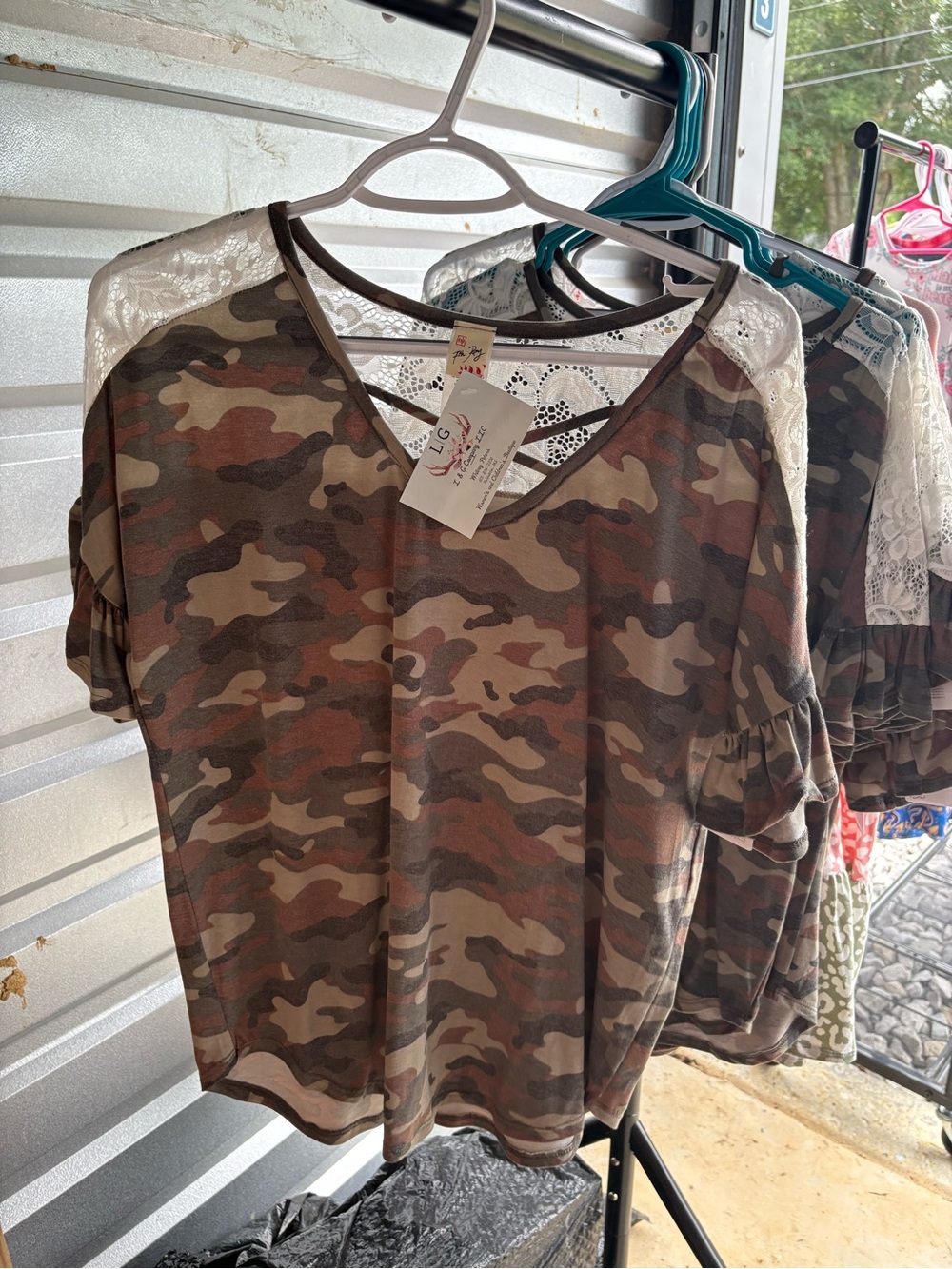 Women's Camo V-Neck Short Sleeve Top - Brown/Green